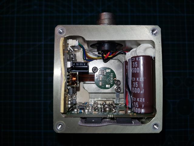 /images/posts/2024/1/hbi32602c-servo-teardown/2.thumbnail.jpg